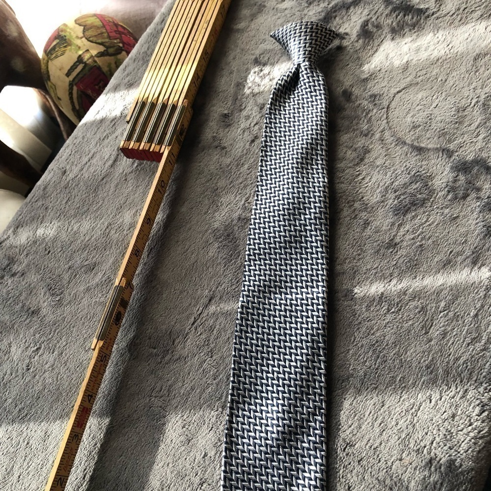 👦👔kids' Silk Snap-On Tie‎ - Black & Silver